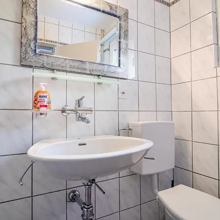 Linda 7 By Appartement *